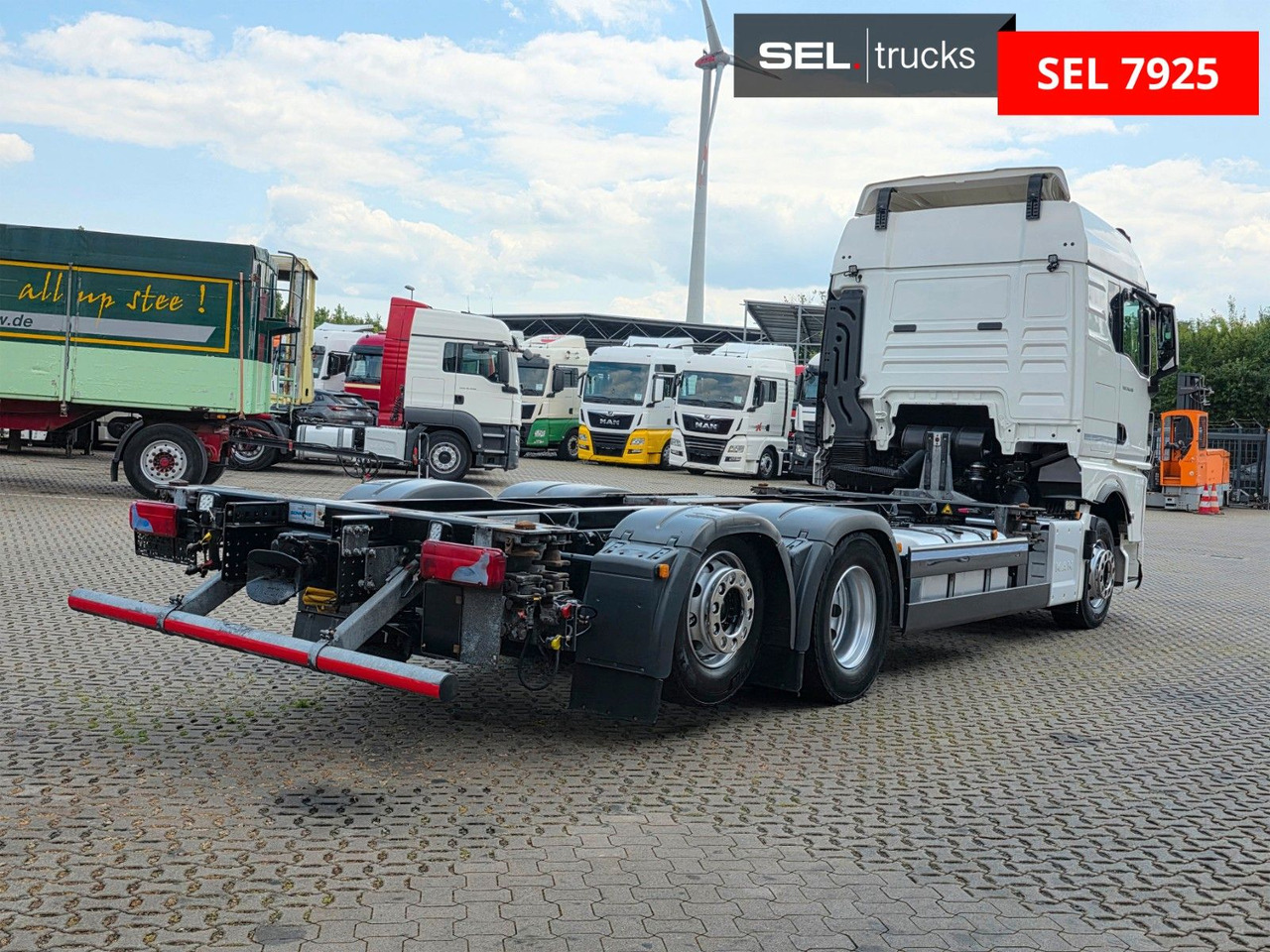 MAN TGX 26.510 6x2-2 LL CH / ZF Intarder / Liftachse - Portacontenedore/ Intercambiable camión: foto 5 MAN TGX 26.510 6x2-2 LL CH / ZF Intarder / Liftachse - Portacontenedore/ Intercambiable camión: foto 5