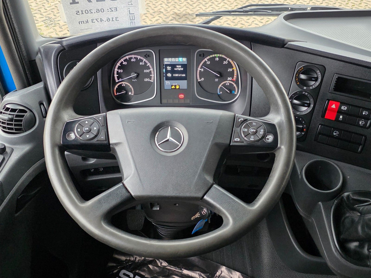 Camión caja cerrada Mercedes-Benz Atego 1221 / Ladebordwand: foto 37