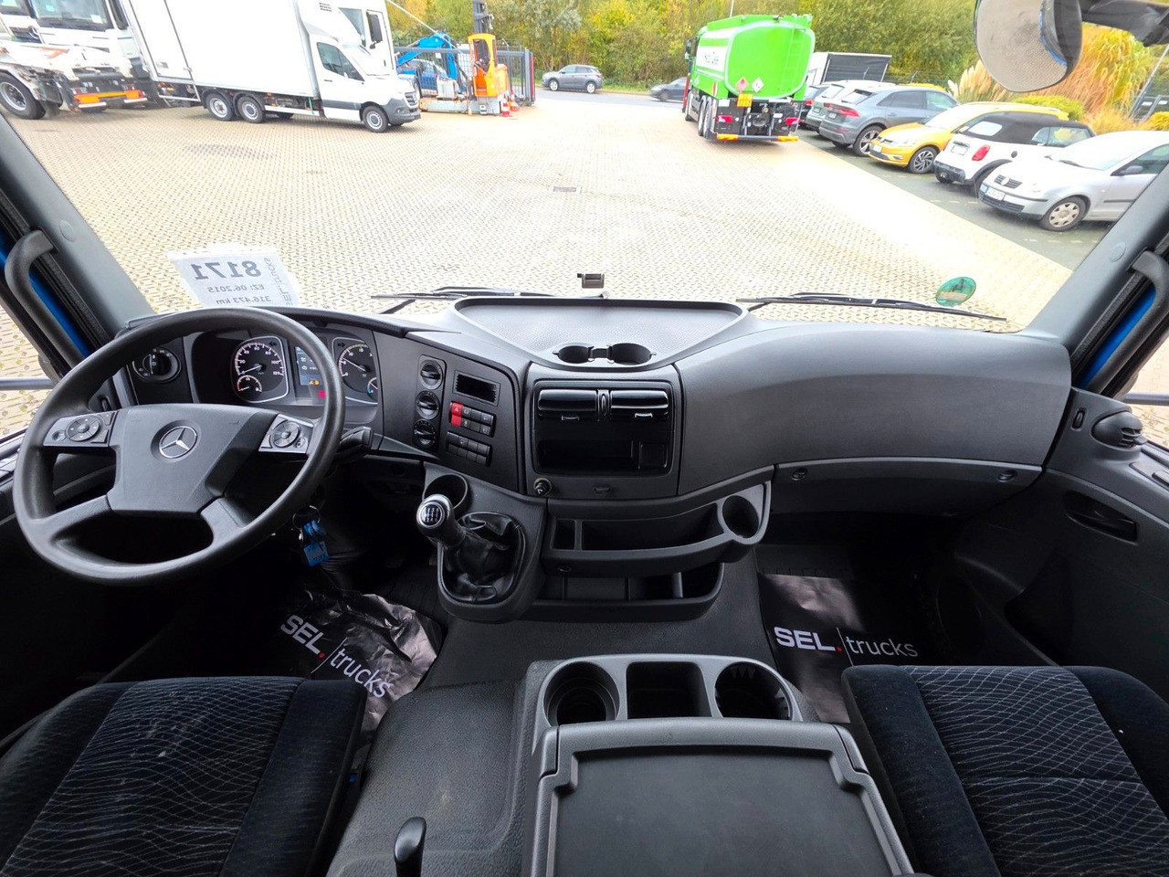 Camión caja cerrada Mercedes-Benz Atego 1221 / Ladebordwand: foto 35