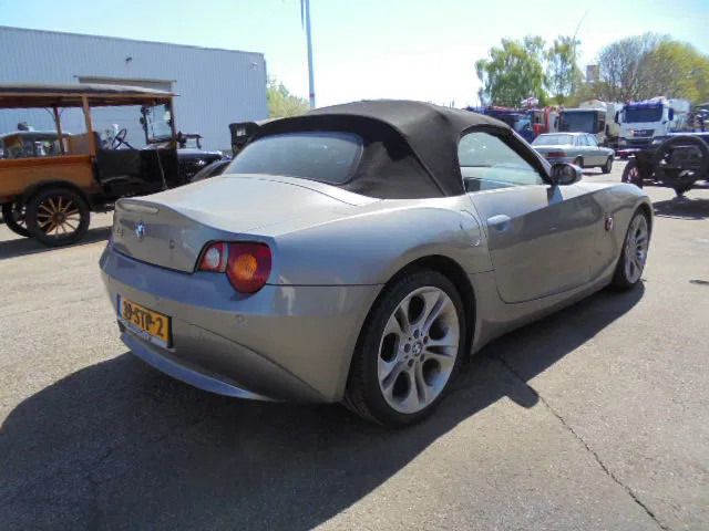 BMW Z4 ROADSTER 2.5 I - Descapotable: foto 4 BMW Z4 ROADSTER 2.5 I - Descapotable: foto 4