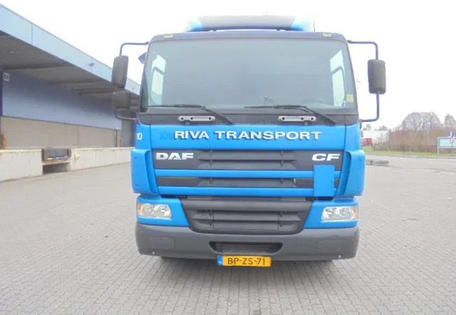 DAF CF 310 NL TRUCK - Cabeza tractora: foto 2 DAF CF 310 NL TRUCK - Cabeza tractora: foto 2