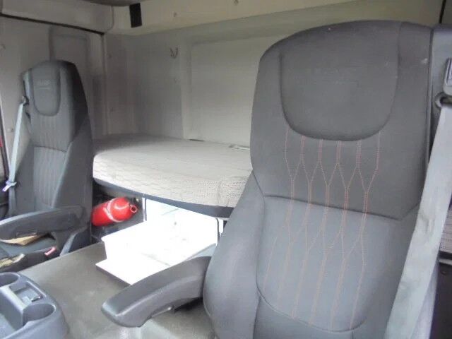 Cabeza tractora DAF CF 410 NL TRUCK: foto 15 Cabeza tractora DAF CF 410 NL TRUCK: foto 15