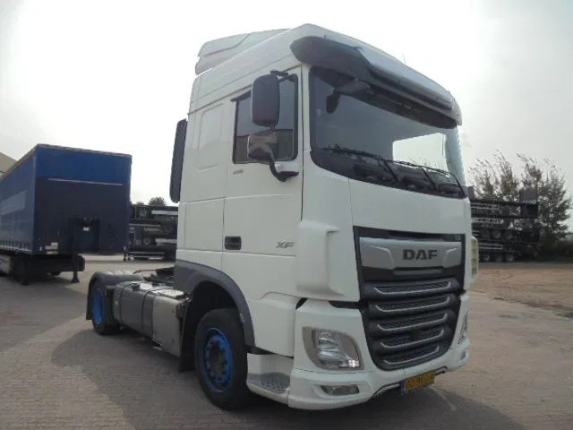 DAF XF 430 - Cabeza tractora: foto 3 DAF XF 430 - Cabeza tractora: foto 3