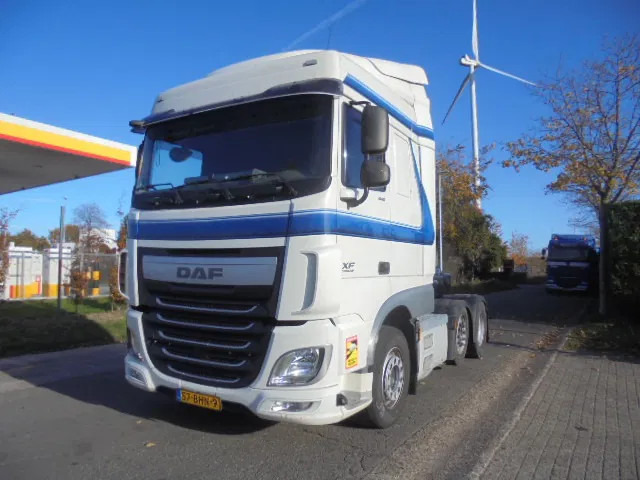 DAF XF 440 6X2 + HYDROSET TUV 10-2026 - Cabeza tractora: foto 1 DAF XF 440 6X2 + HYDROSET TUV 10-2026 - Cabeza tractora: foto 1