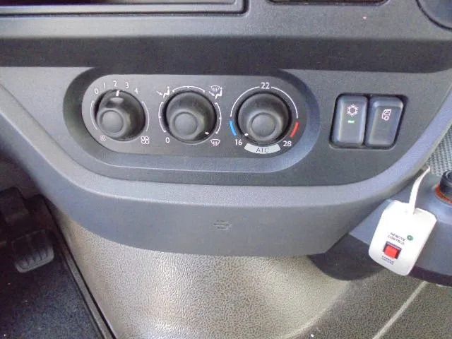 Cabeza tractora DAF XF 440: foto 18