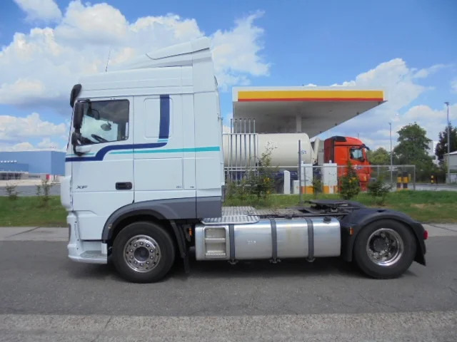 DAF XF 450 - Cabeza tractora: foto 2 DAF XF 450 - Cabeza tractora: foto 2