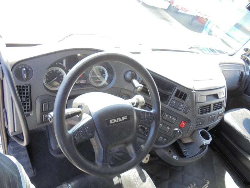 Cabeza tractora DAF XF 460 FTG 6X2 LZV UITVOERING 64500KG: foto 12 Cabeza tractora DAF XF 460 FTG 6X2 LZV UITVOERING 64500KG: foto 12