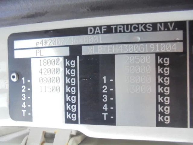 Cabeza tractora DAF XF 480 SUPERSPACECAB: foto 20 Cabeza tractora DAF XF 480 SUPERSPACECAB: foto 20
