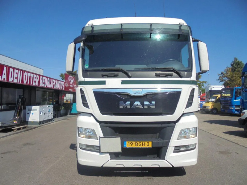 MAN TGX 18.400 - Cabeza tractora: foto 2 MAN TGX 18.400 - Cabeza tractora: foto 2