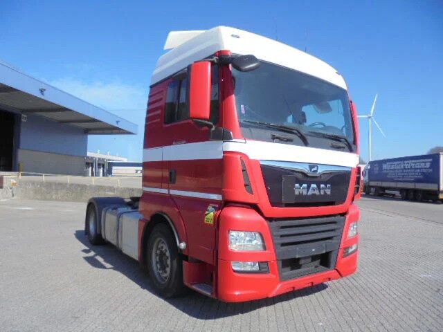 MAN TGX 18.500 500 XL + RETARDER - Cabeza tractora: foto 3 MAN TGX 18.500 500 XL + RETARDER - Cabeza tractora: foto 3
