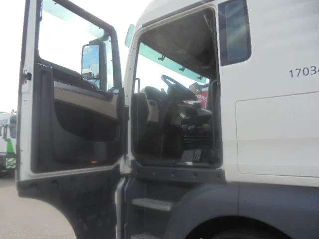 Cabeza tractora MAN TGX 26-420 XL 6x2 NEW EXPORT PRICES: foto 14