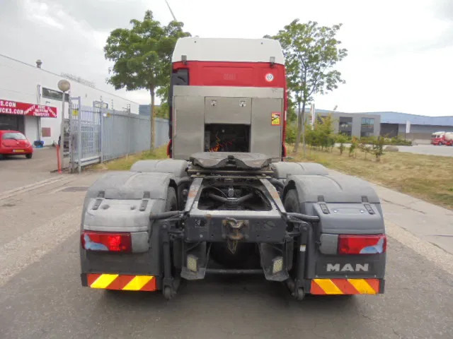 MAN TGX 33.480 6X4 Manual Gearbox Retarder - Cabeza tractora: foto 5 MAN TGX 33.480 6X4 Manual Gearbox Retarder - Cabeza tractora: foto 5