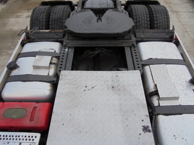 Cabeza tractora Mercedes-Benz Actros 1842 LS EUR6: foto 6