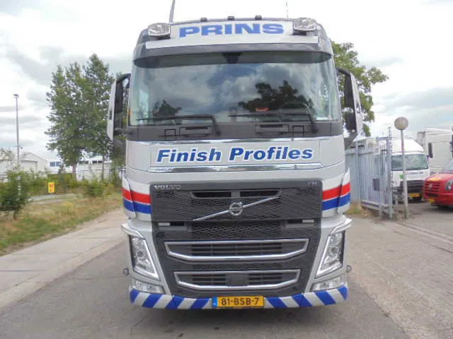 Volvo FH 420 6X2 NL TRUCK - Cabeza tractora: foto 2 Volvo FH 420 6X2 NL TRUCK - Cabeza tractora: foto 2