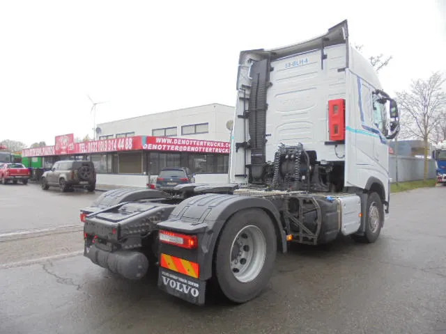 Volvo FH 420 NL TRUCK APK 09-26 - Cabeza tractora: foto 5 Volvo FH 420 NL TRUCK APK 09-26 - Cabeza tractora: foto 5