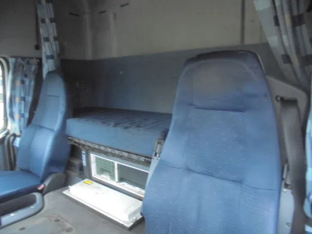 Cabeza tractora Volvo FM 400 GLOBETROTTER ADR NL TRUCK +TANK TRAILER: foto 8 Cabeza tractora Volvo FM 400 GLOBETROTTER ADR NL TRUCK +TANK TRAILER: foto 8