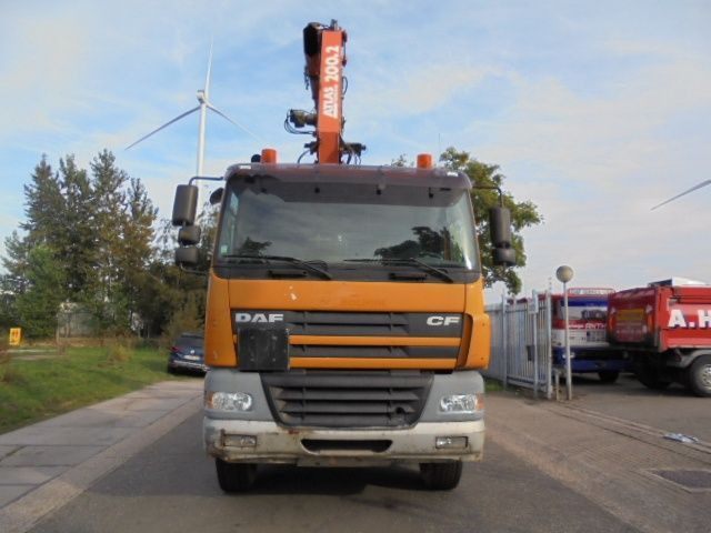 DAF 85.360 8X4 - Camión con equipo de cable, Camión grúa: foto 2 DAF 85.360 8X4 - Camión con equipo de cable, Camión grúa: foto 2