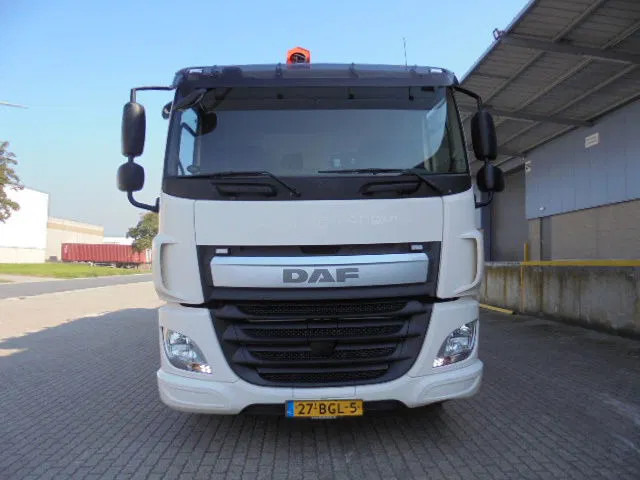 DAF CF 290 NL TRUCK - Camión de basura: foto 2 DAF CF 290 NL TRUCK - Camión de basura: foto 2
