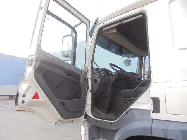 Camión grúa DAF CF 400 8X2 + HIAB 700/8 HI PRO NL TRUCK: foto 10