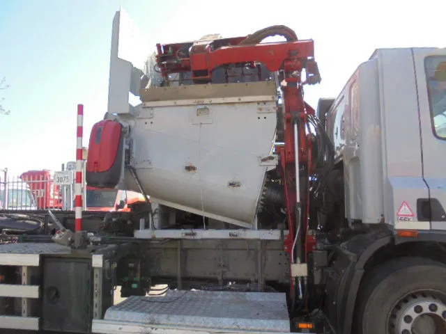 DAF CF 75.310 FAN 6x2 NL TRUCK - Chasis camión: foto 4 DAF CF 75.310 FAN 6x2 NL TRUCK - Chasis camión: foto 4