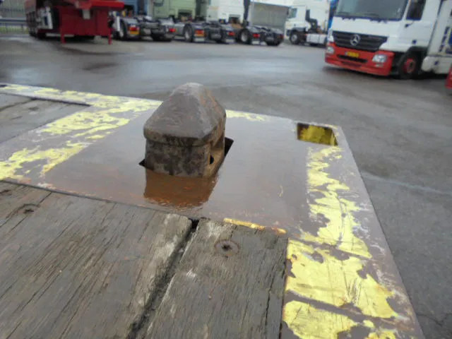 Leasing financiero de DAF FAD 85-460 8X4 NL TRUCK leasing DAF FAD 85-460 8X4 NL TRUCK: foto 17