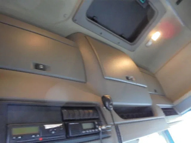 Leasing financiero de DAF FAD 85-460 8X4 NL TRUCK leasing DAF FAD 85-460 8X4 NL TRUCK: foto 9