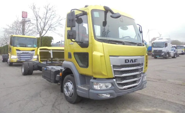 DAF XB 230 UNUSED DEMO - Chasis camión: foto 3 DAF XB 230 UNUSED DEMO - Chasis camión: foto 3
