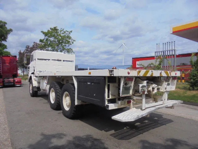 DAF YTZ 2300 6X6 FULL STEEL - Camión caja abierta: foto 4 DAF YTZ 2300 6X6 FULL STEEL - Camión caja abierta: foto 4