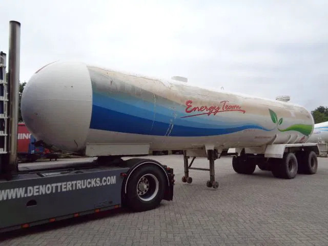 Diversen Isisan 45M3 LPG -BUTANE - Cisterna semirremolque: foto 1 Diversen Isisan 45M3 LPG -BUTANE - Cisterna semirremolque: foto 1