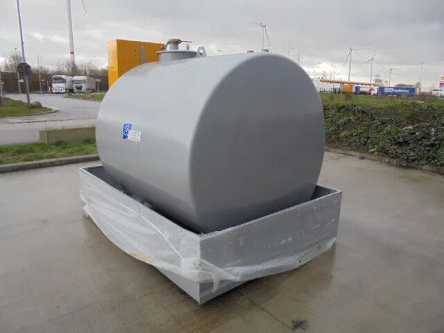 Emiliana Serbatoi TF3/50 NEW STOCK NOW - Contenedor cisterna: foto 4 Emiliana Serbatoi TF3/50 NEW STOCK NOW - Contenedor cisterna: foto 4