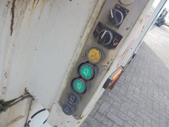 Camión de basura GEESINK GPM III KT 2: foto 11