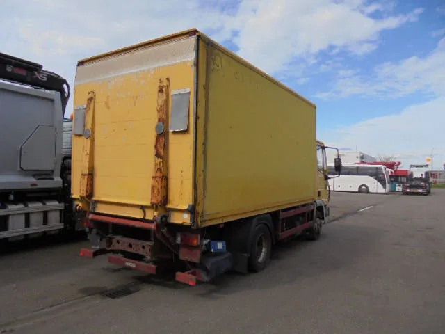 Iveco Eurocargo 75E15 - Camión caja cerrada: foto 3 Iveco Eurocargo 75E15 - Camión caja cerrada: foto 3