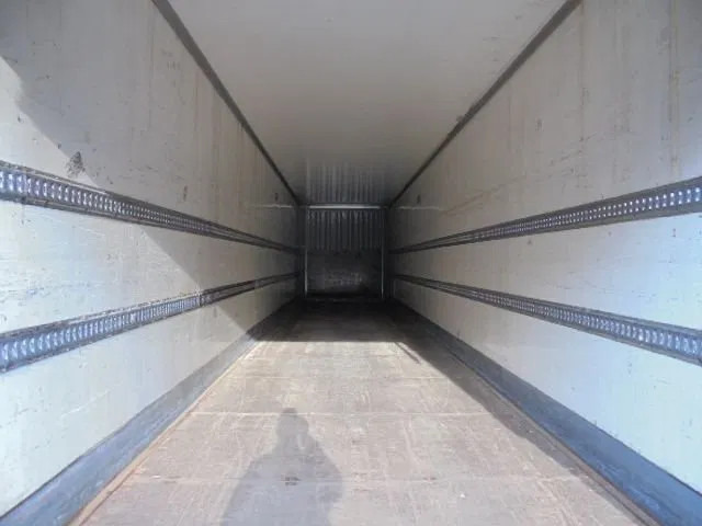 Caja cerrada semirremolque Krone SZ NL KENTEKEN: foto 12