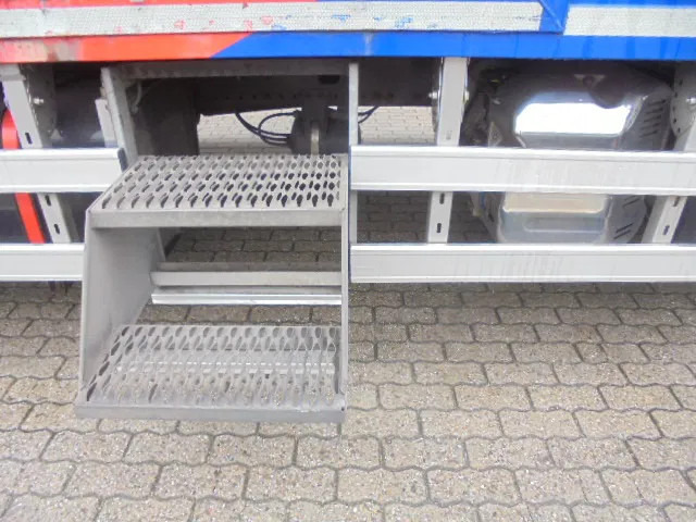 Camión caja cerrada MAN TGM 12.250 NL TRUCK: foto 5