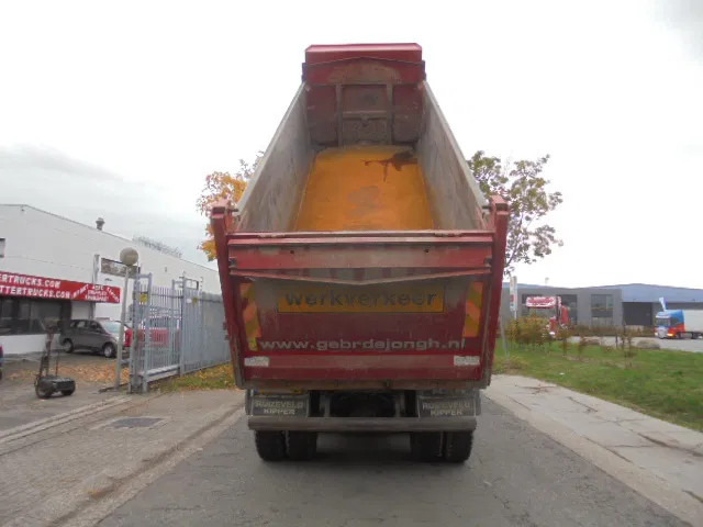 MAN TGS 41.440 8X8 NL TRUCK MANUAL GEARBOX - Volquete camión: foto 5 MAN TGS 41.440 8X8 NL TRUCK MANUAL GEARBOX - Volquete camión: foto 5