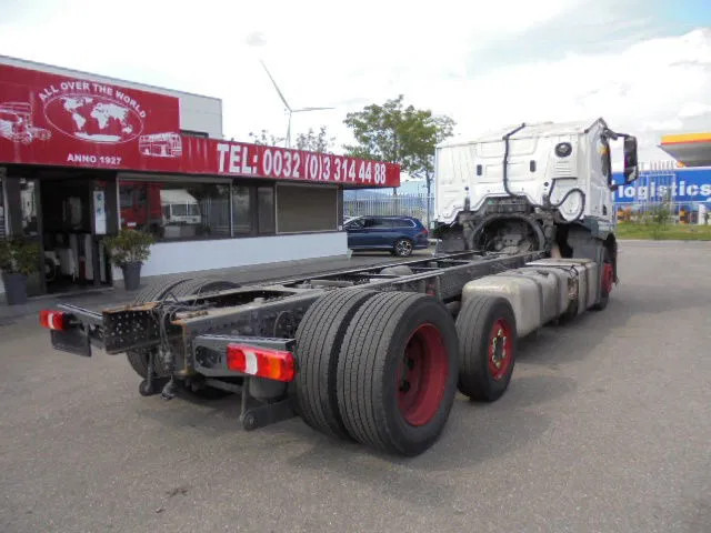 Mercedes-Benz ACTROS 2340 6X2 - Portavehículos camión: foto 4 Mercedes-Benz ACTROS 2340 6X2 - Portavehículos camión: foto 4