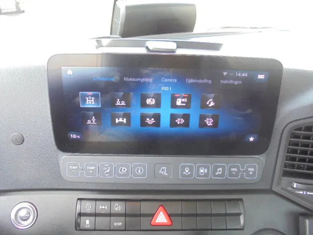 Camión grúa nuevo Mercedes-Benz Arocs 2545 + RETARDER 6X2 NEW /DEMO: foto 15 Camión grúa nuevo Mercedes-Benz Arocs 2545 + RETARDER 6X2 NEW /DEMO: foto 15