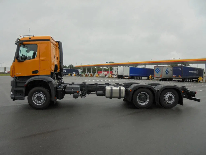 Mercedes-Benz Arocs AROCS 2848 6X2 MET FABRIEKS GARANTIE - Chasis camión: foto 5 Mercedes-Benz Arocs AROCS 2848 6X2 MET FABRIEKS GARANTIE - Chasis camión: foto 5