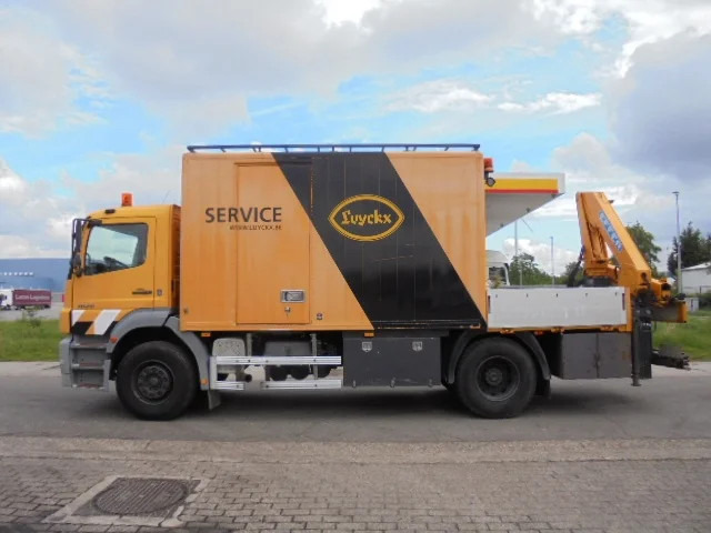 Mercedes-Benz Axor 1828 - Camión grúa: foto 4 Mercedes-Benz Axor 1828 - Camión grúa: foto 4