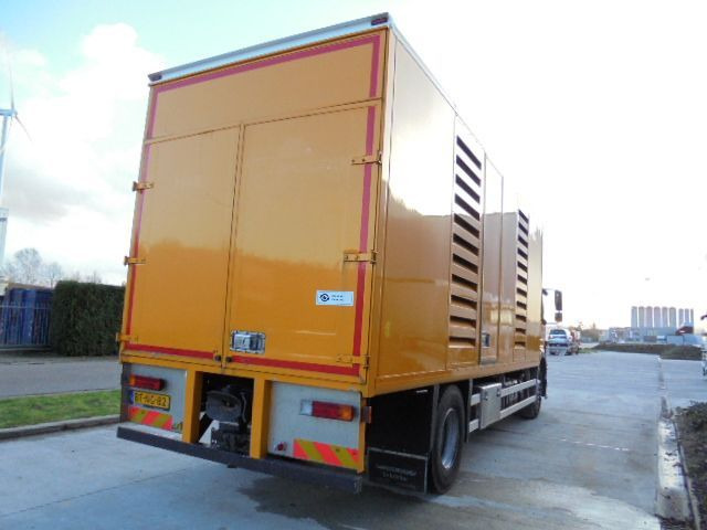 Mercedes-Benz Axor 1829 + HAMMELMAN - Limpieza de alcantarillado: foto 4 Mercedes-Benz Axor 1829 + HAMMELMAN - Limpieza de alcantarillado: foto 4