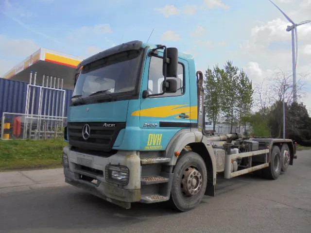 Mercedes-Benz Axor 2633 - Multibasculante camión: foto 1 Mercedes-Benz Axor 2633 - Multibasculante camión: foto 1