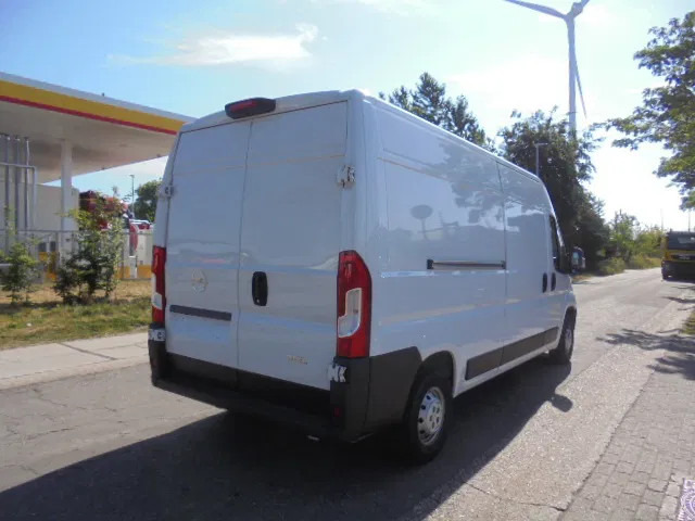 Opel Movano L3H2 2.2L BLUE HDI 140 - Furgón: foto 4 Opel Movano L3H2 2.2L BLUE HDI 140 - Furgón: foto 4