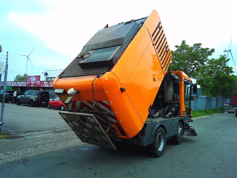 Ravo 580 580 NL MACHINE - Barredora vial: foto 5 Ravo 580 580 NL MACHINE - Barredora vial: foto 5