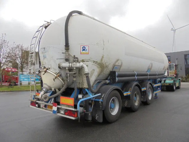 SPITZER SK 50 CAL - Cisterna semirremolque: foto 4 SPITZER SK 50 CAL - Cisterna semirremolque: foto 4