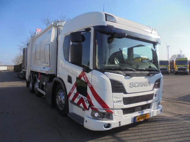 Scania L280 NL TRUCK - Camión de basura: foto 4 Scania L280 NL TRUCK - Camión de basura: foto 4