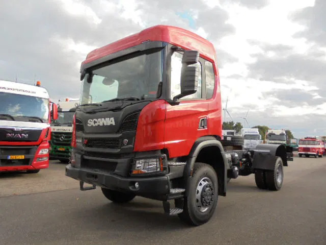 Scania P450 XT 4X4 NIEUW-DEMO - Chasis camión: foto 1 Scania P450 XT 4X4 NIEUW-DEMO - Chasis camión: foto 1