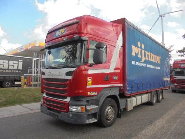 Scania R400 6X2 RETARDER BDF - Camión caja cerrada: foto 1 Scania R400 6X2 RETARDER BDF - Camión caja cerrada: foto 1