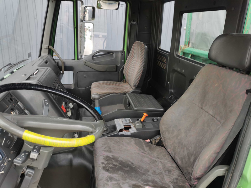 Volquete camión Iveco 180-24 dump truck: foto 16