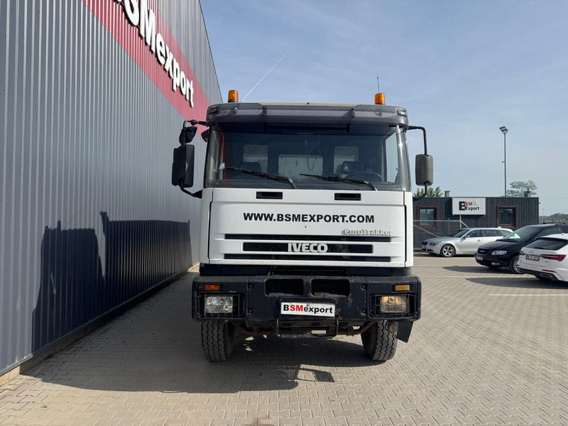 Iveco Trakker 410E42, manual pump - Volquete camión: foto 2 Iveco Trakker 410E42, manual pump - Volquete camión: foto 2