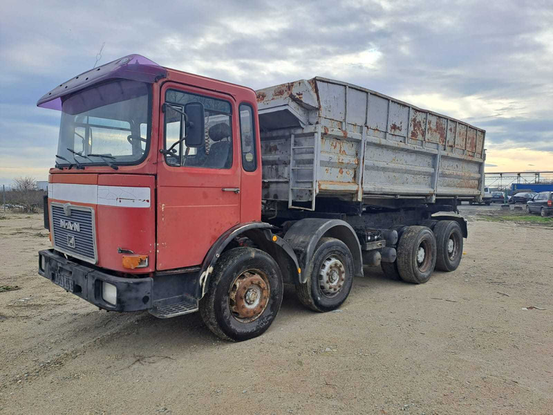 MAN 32.331 dump truck - Volquete camión: foto 1 MAN 32.331 dump truck - Volquete camión: foto 1